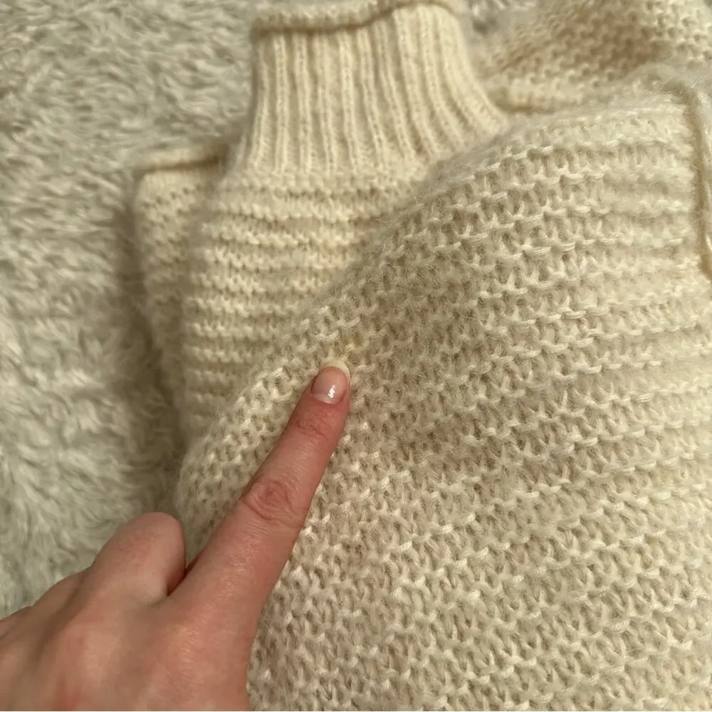 Free People Ivory V-Neck Sweater cotton alpaca blend